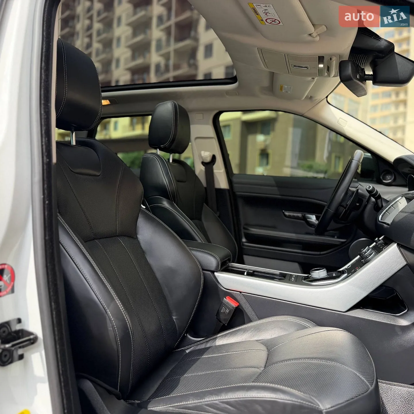 2015 Land Rover Range Rover Evoque - мініатюра 37