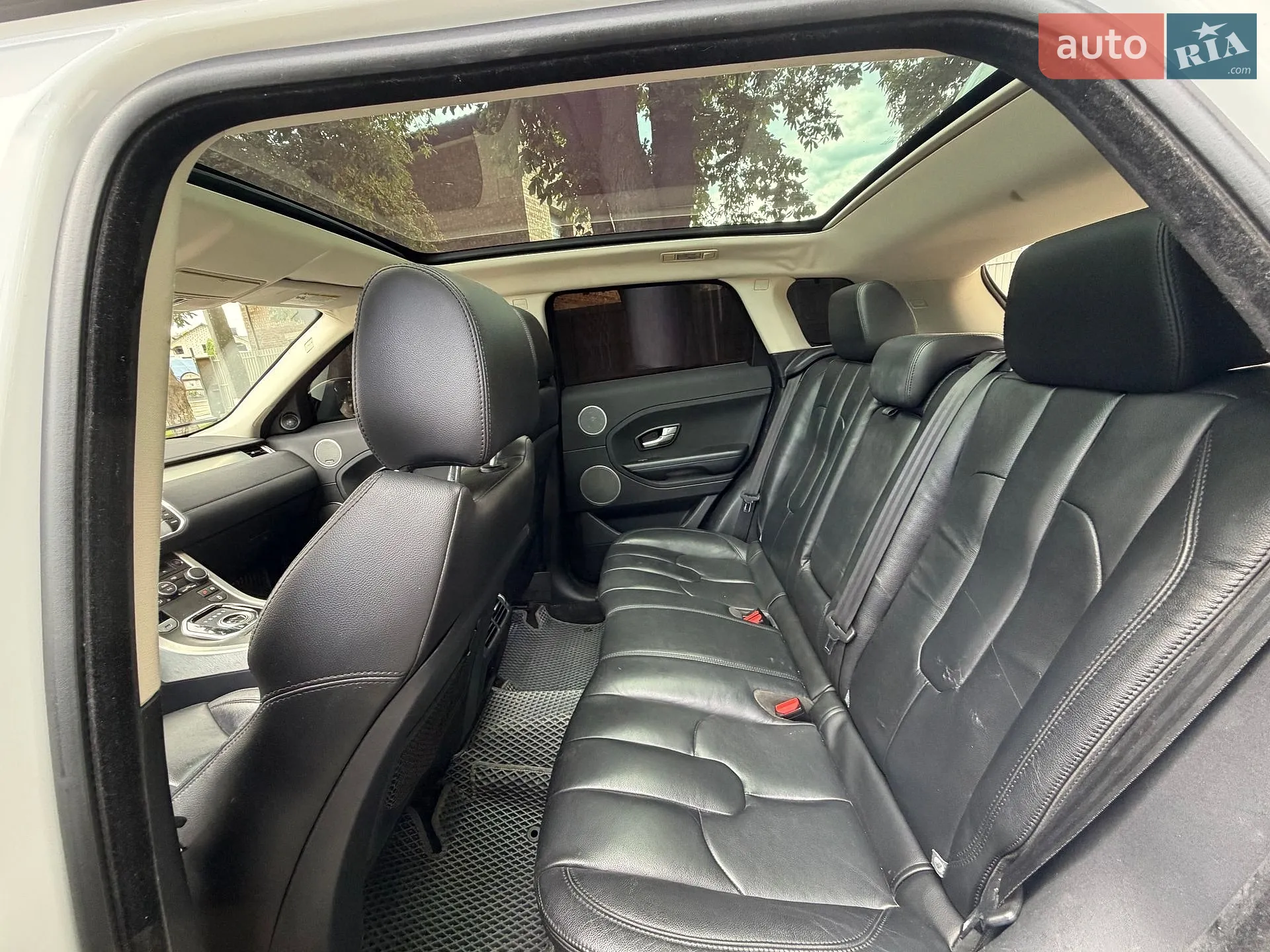 2015 Land Rover Range Rover Evoque - мініатюра 9