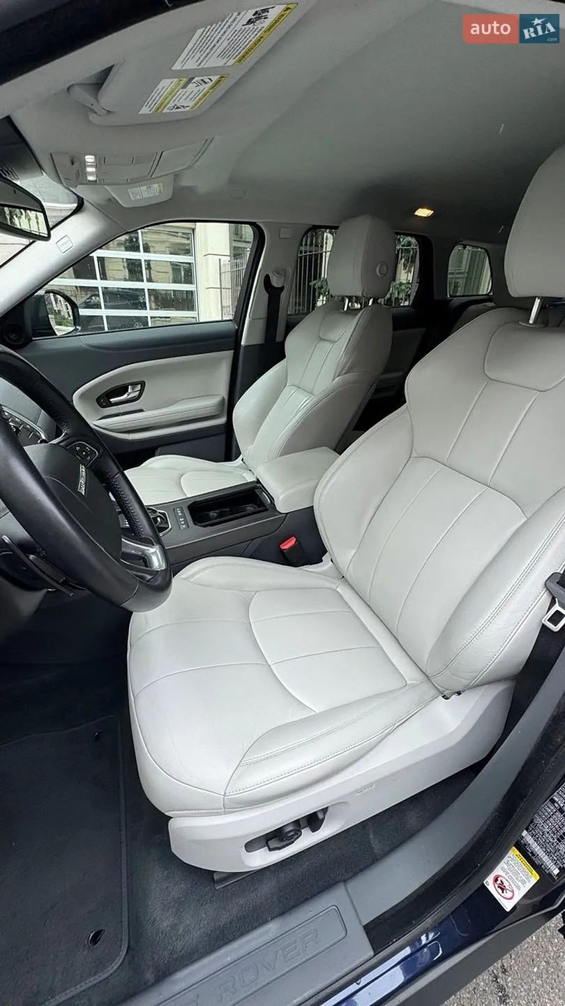 2018 Land Rover Range Rover Evoque - мініатюра 24