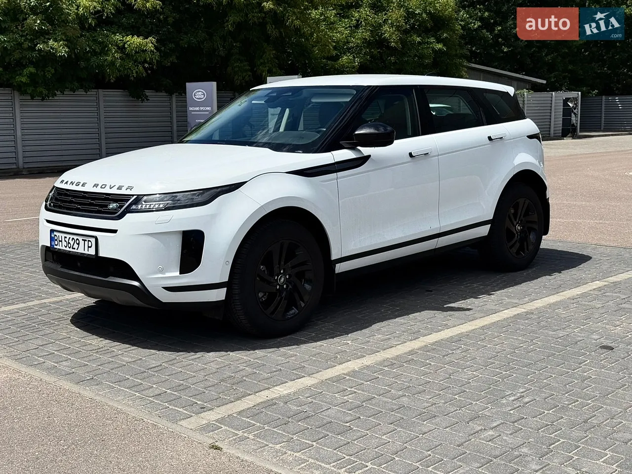 2023 Land Rover Range Rover Evoque - мініатюра 17