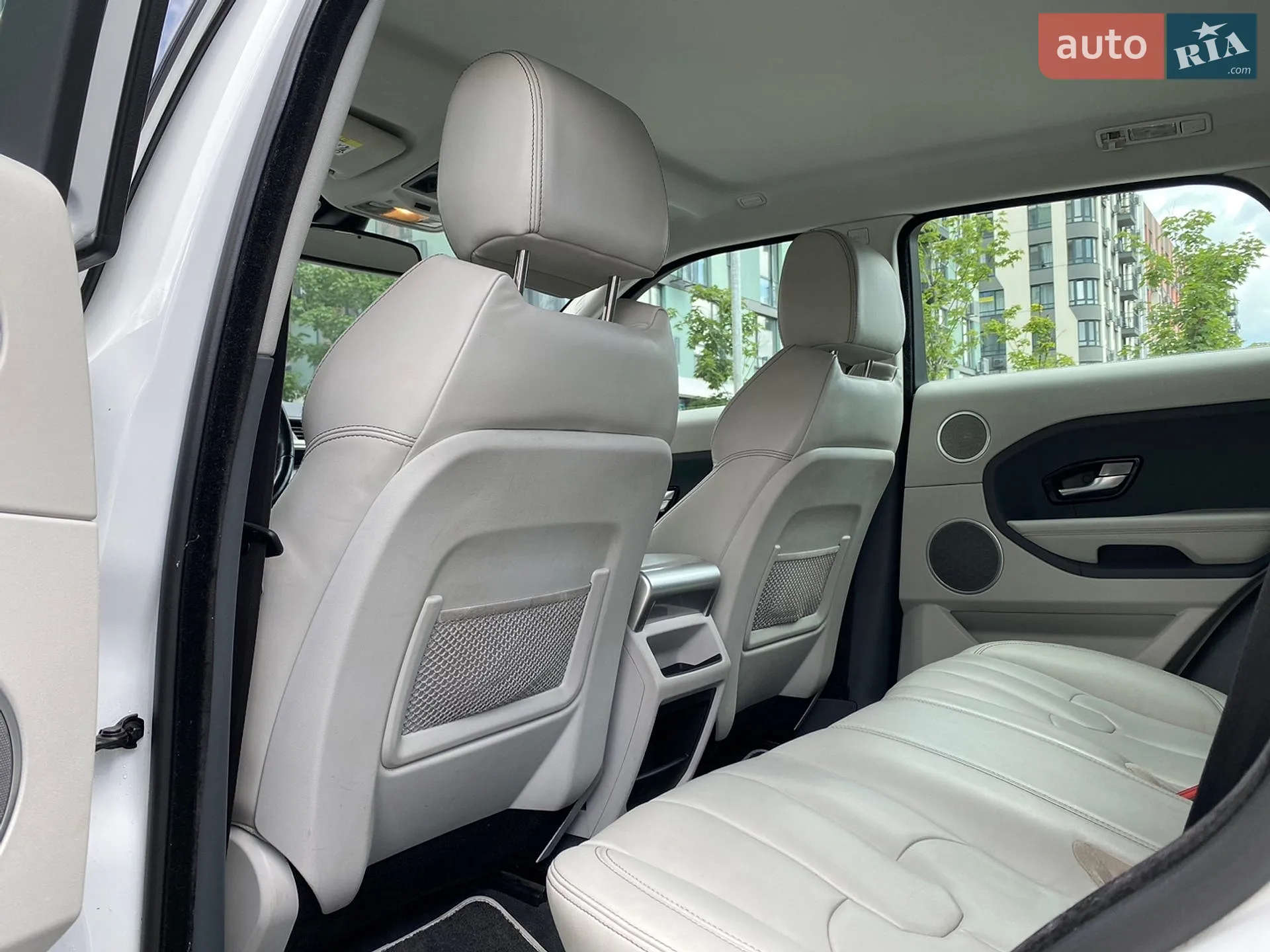 2012 Land Rover Range Rover Evoque - мініатюра 27