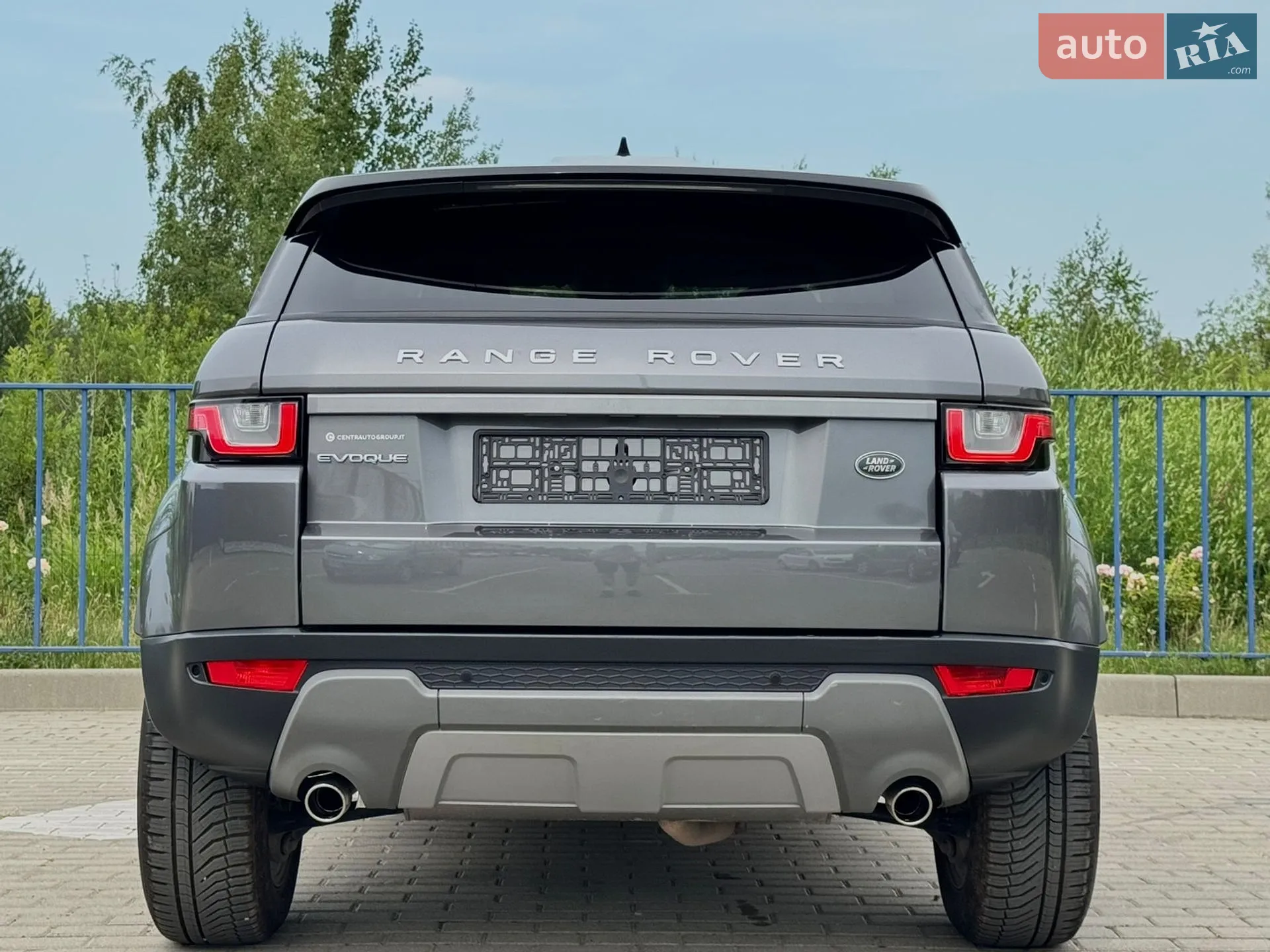 2019 Land Rover Range Rover Evoque - мініатюра 26