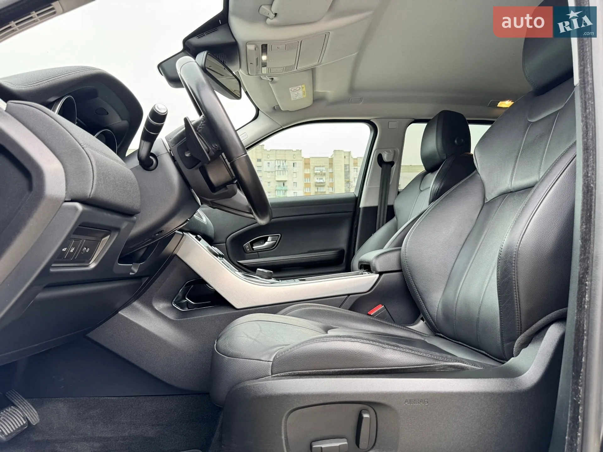 2019 Land Rover Range Rover Evoque - мініатюра 43