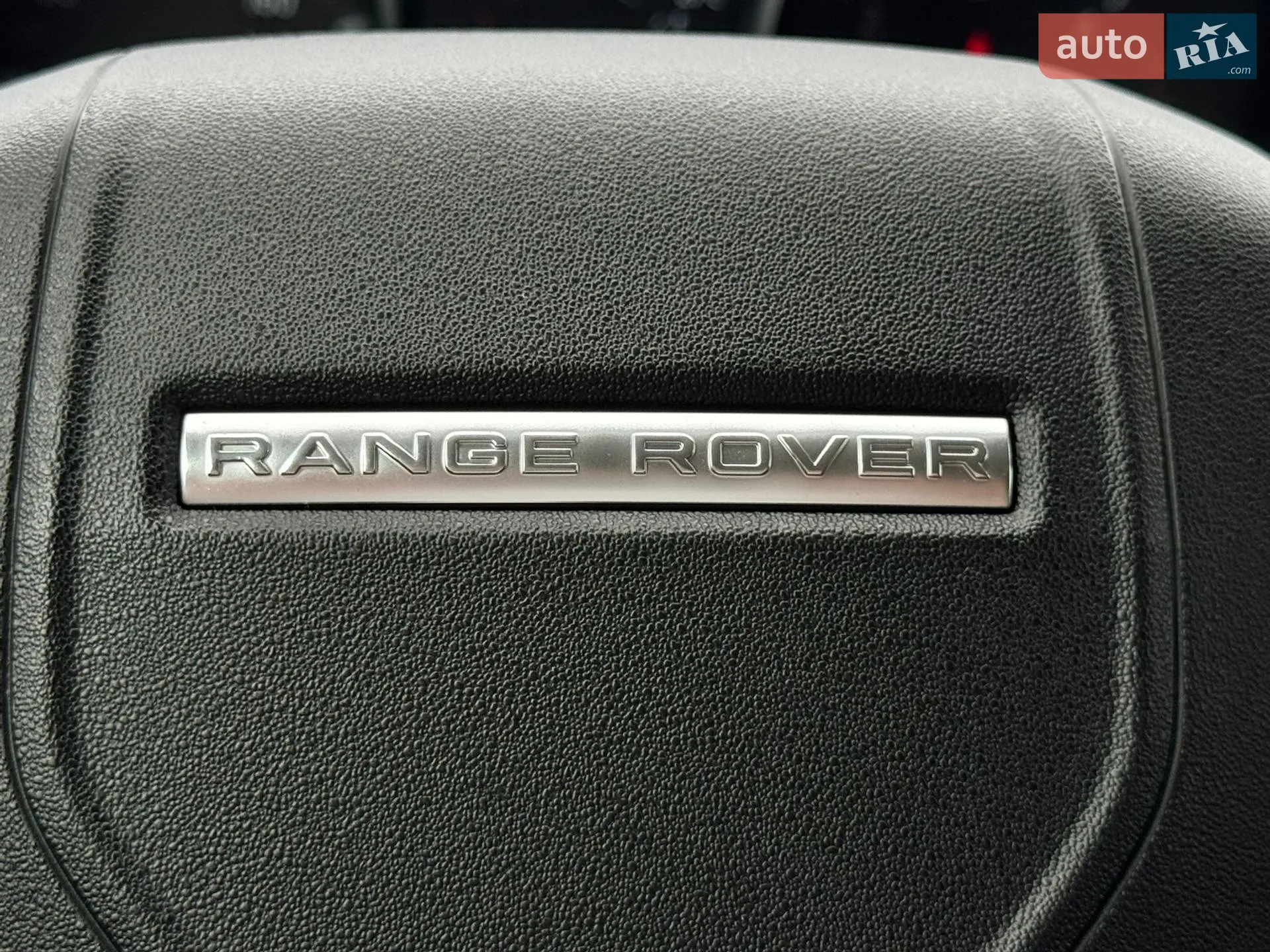 2019 Land Rover Range Rover Evoque - мініатюра 49