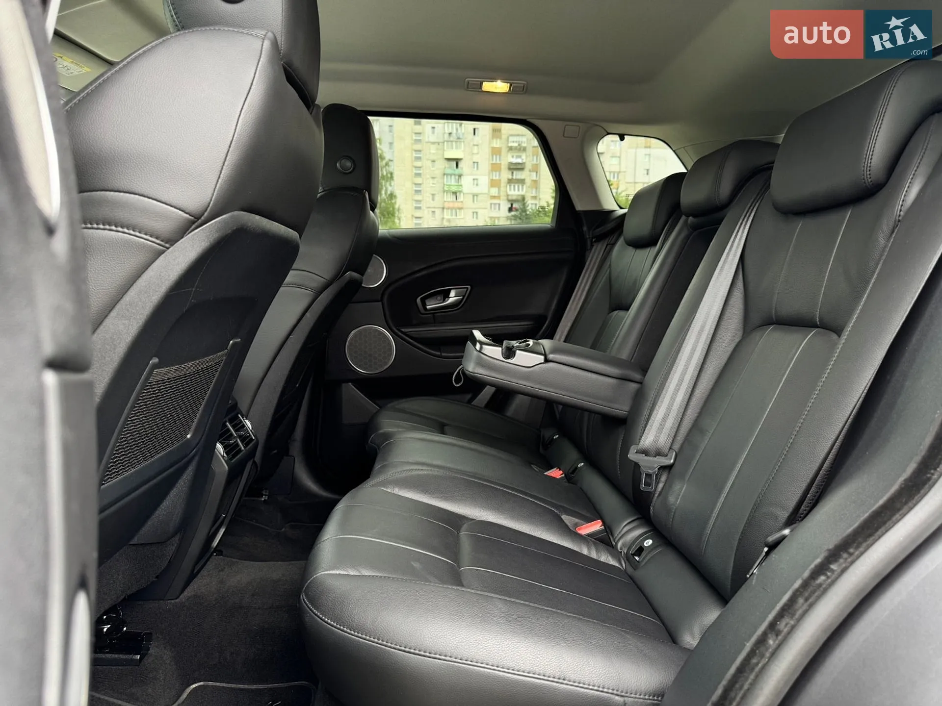 2019 Land Rover Range Rover Evoque - мініатюра 96
