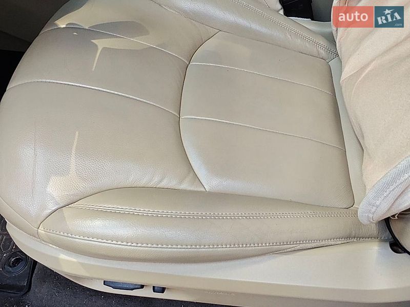 Внедорожник / Кроссовер Land Rover Range Rover Evoque 2016 в Киеве фото 11 Внедорожник / Кроссовер Land Rover Range Rover Evoque 2016 в Киеве