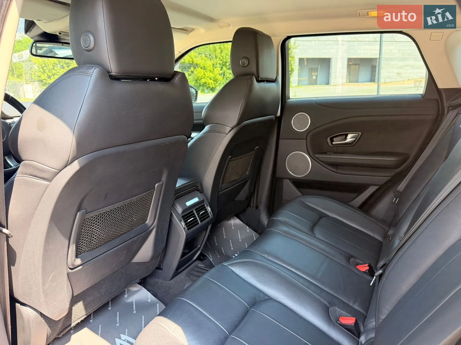 2015 Land Rover Range Rover Evoque - мініатюра 23