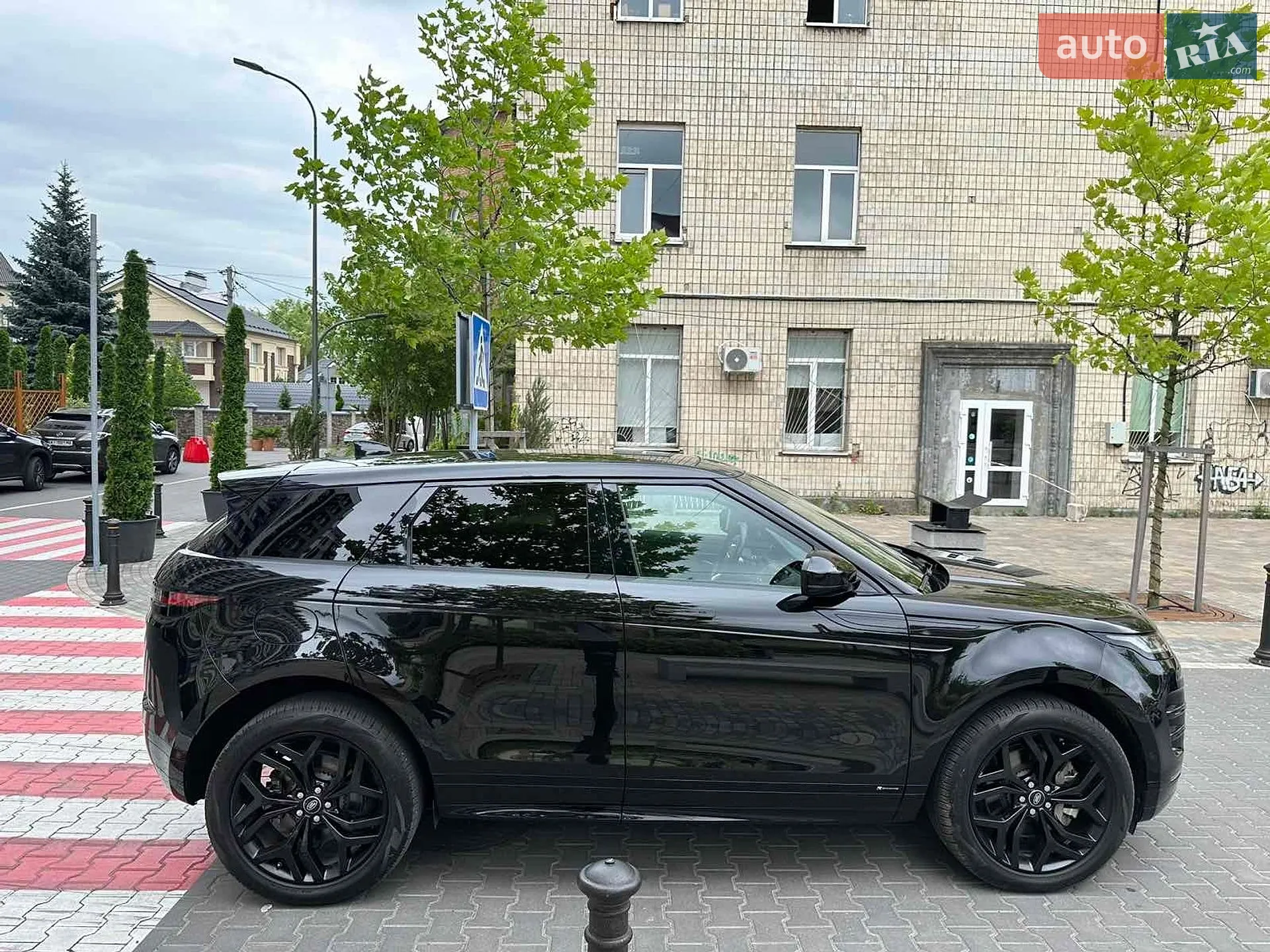 Land Rover Range Rover Evoque 2019 VIN SALZL2GX5LH029537 фото оголошення 6 з 48