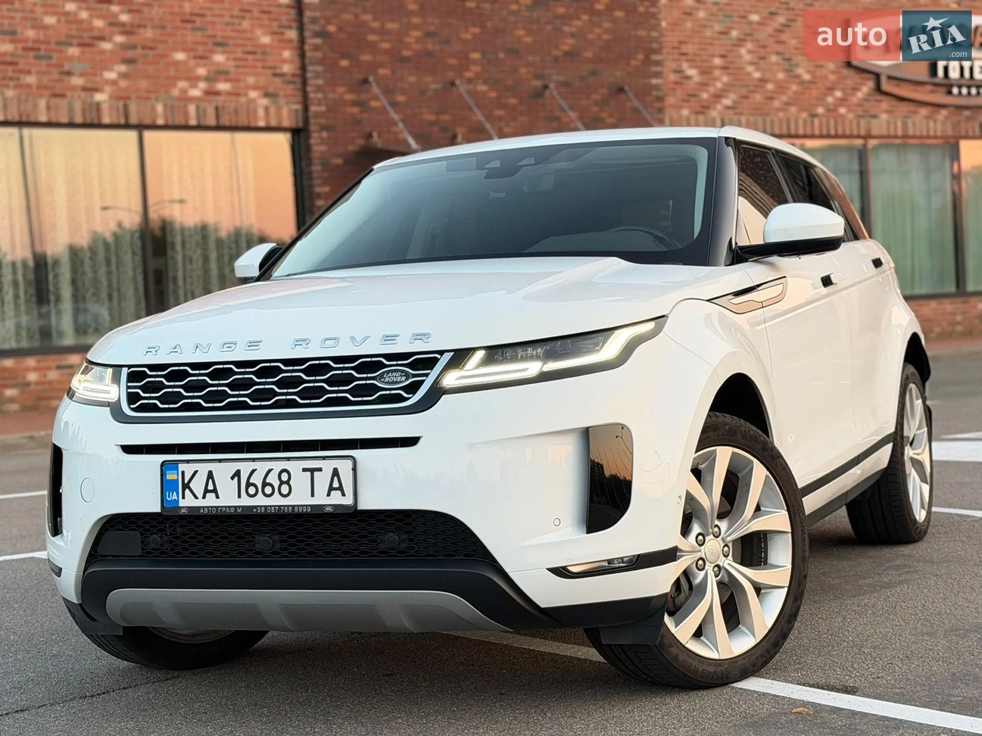 2019 Land Rover Range Rover Evoque - мініатюра 2