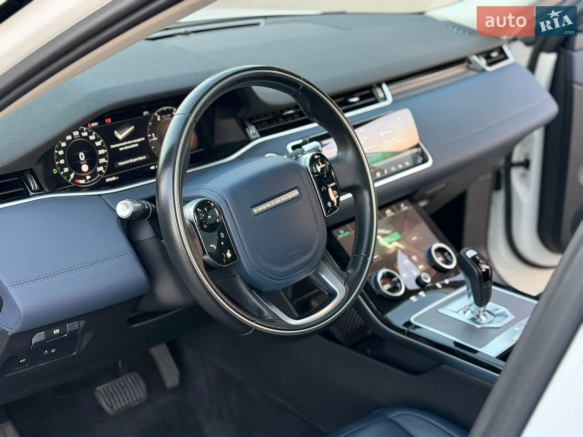 2019 Land Rover Range Rover Evoque - мініатюра 22