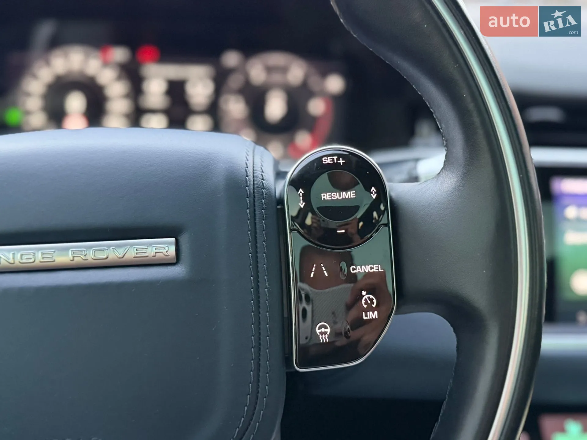 2019 Land Rover Range Rover Evoque - мініатюра 37