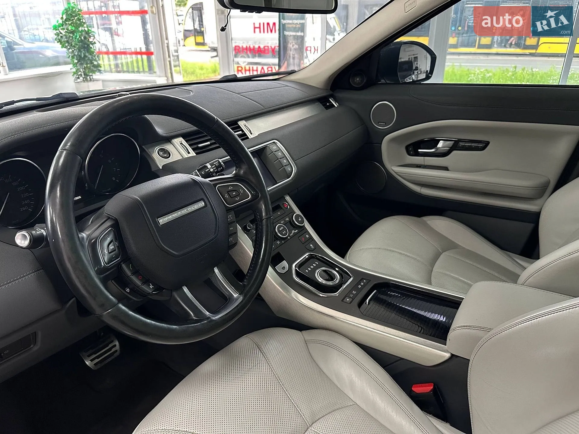 2015 Land Rover Range Rover Evoque - мініатюра 17