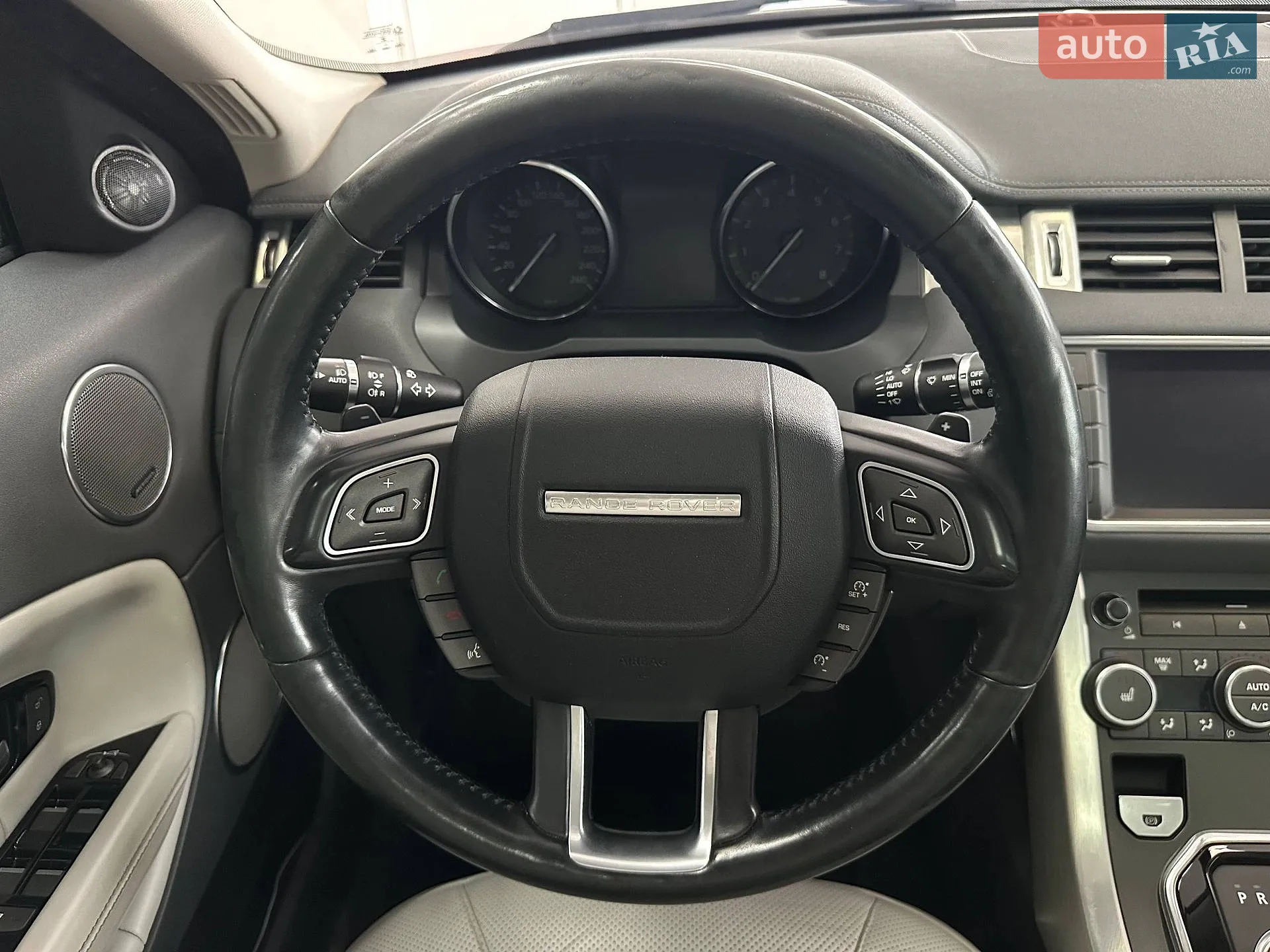 2015 Land Rover Range Rover Evoque - мініатюра 30