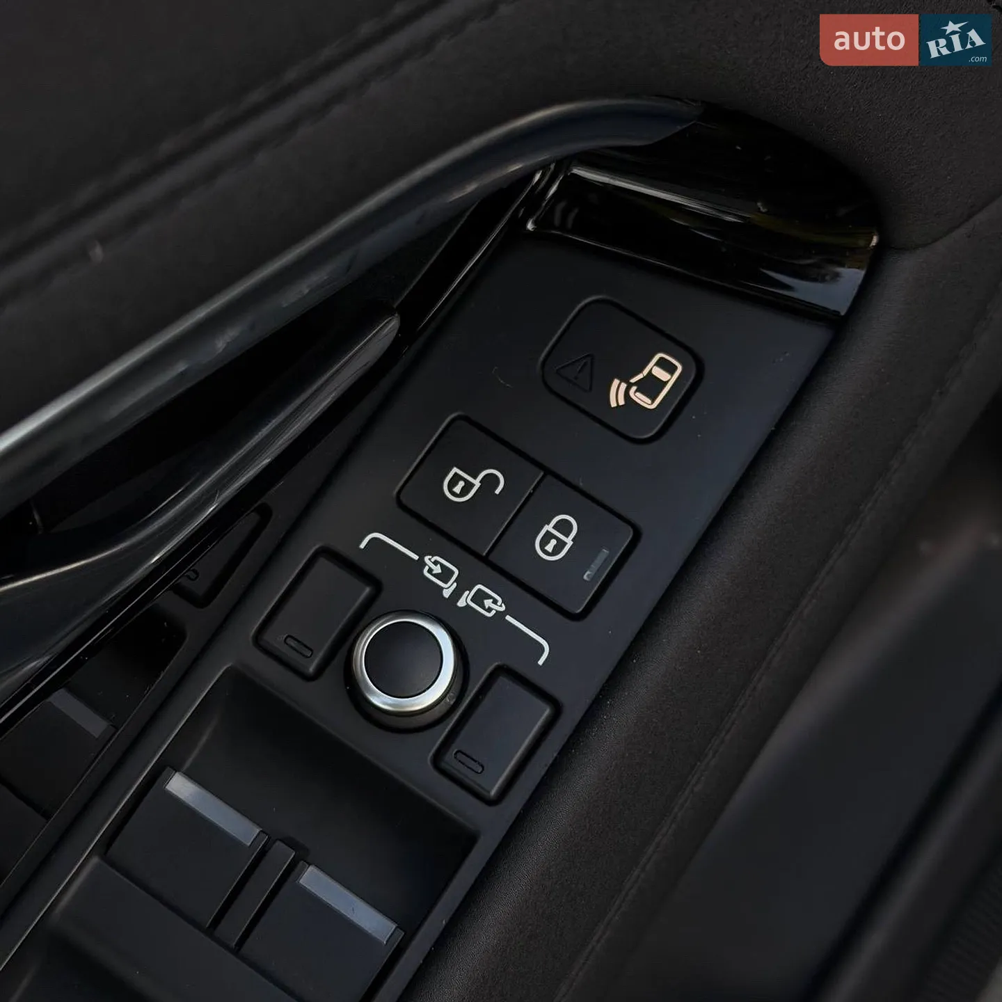 2020 Land Rover Range Rover Evoque - мініатюра 15