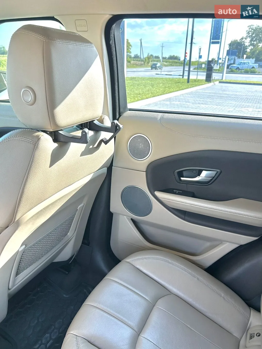 2016 Land Rover Range Rover Evoque - мініатюра 9