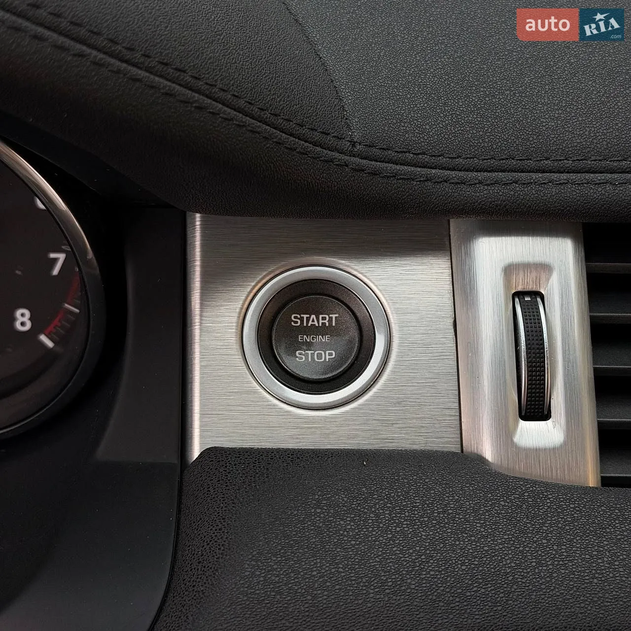 2015 Land Rover Range Rover Evoque - мініатюра 21
