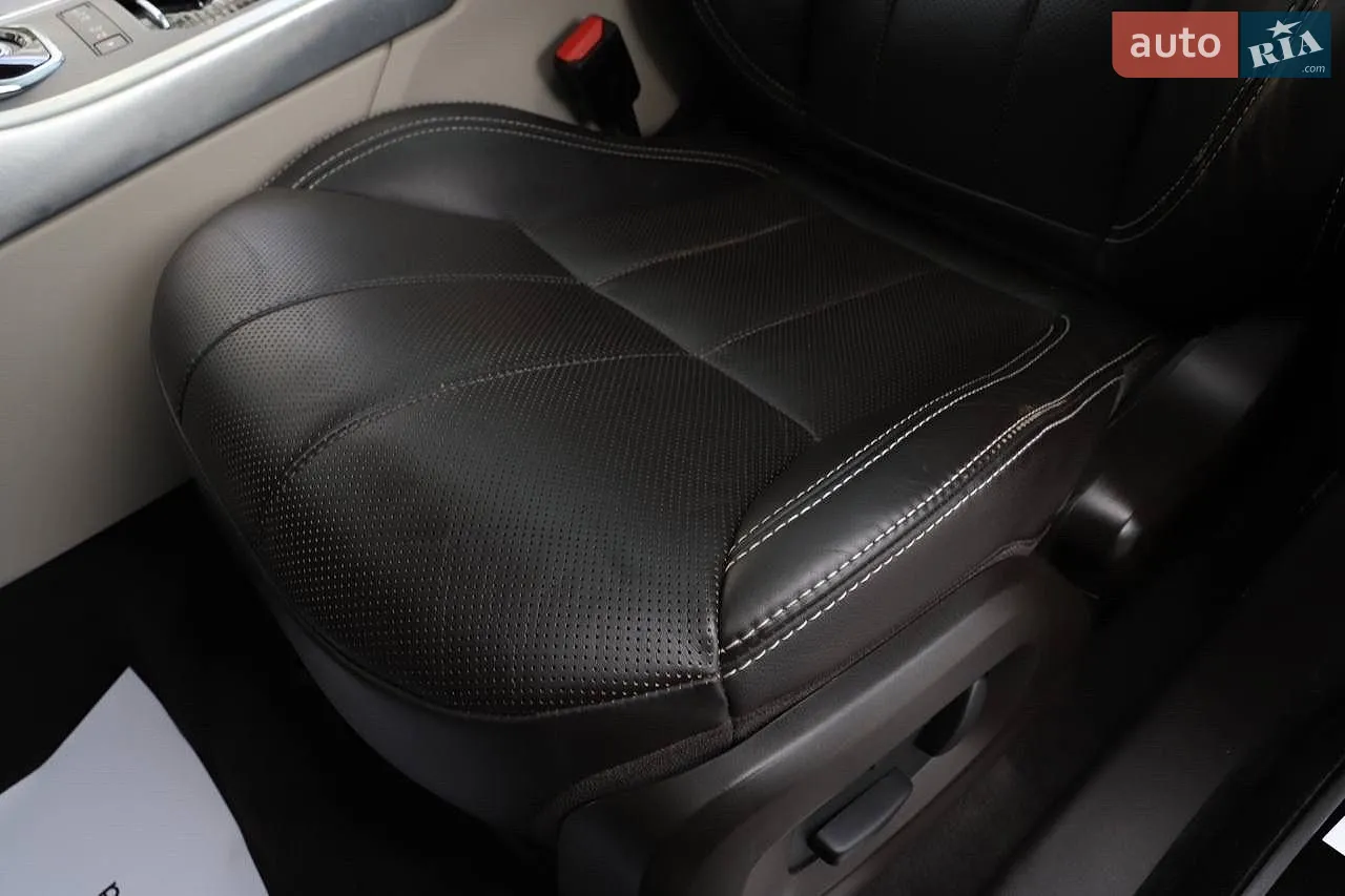 2015 Land Rover Range Rover Evoque - мініатюра 44