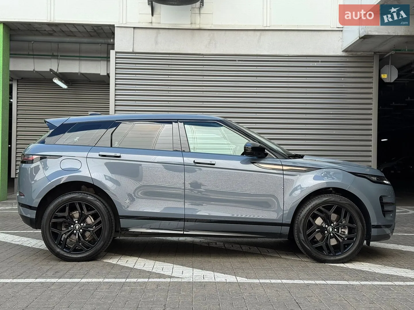2022 Land Rover Range Rover Evoque - мініатюра 11