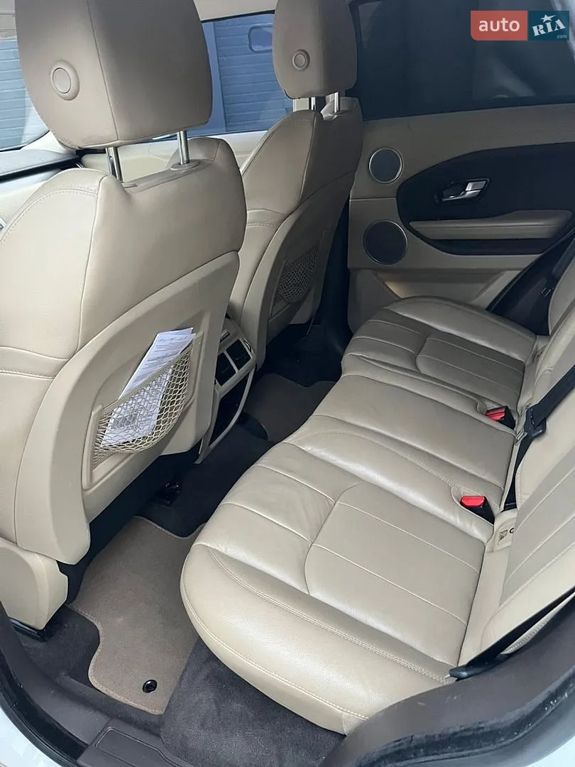 2017 Land Rover Range Rover Evoque - мініатюра 14