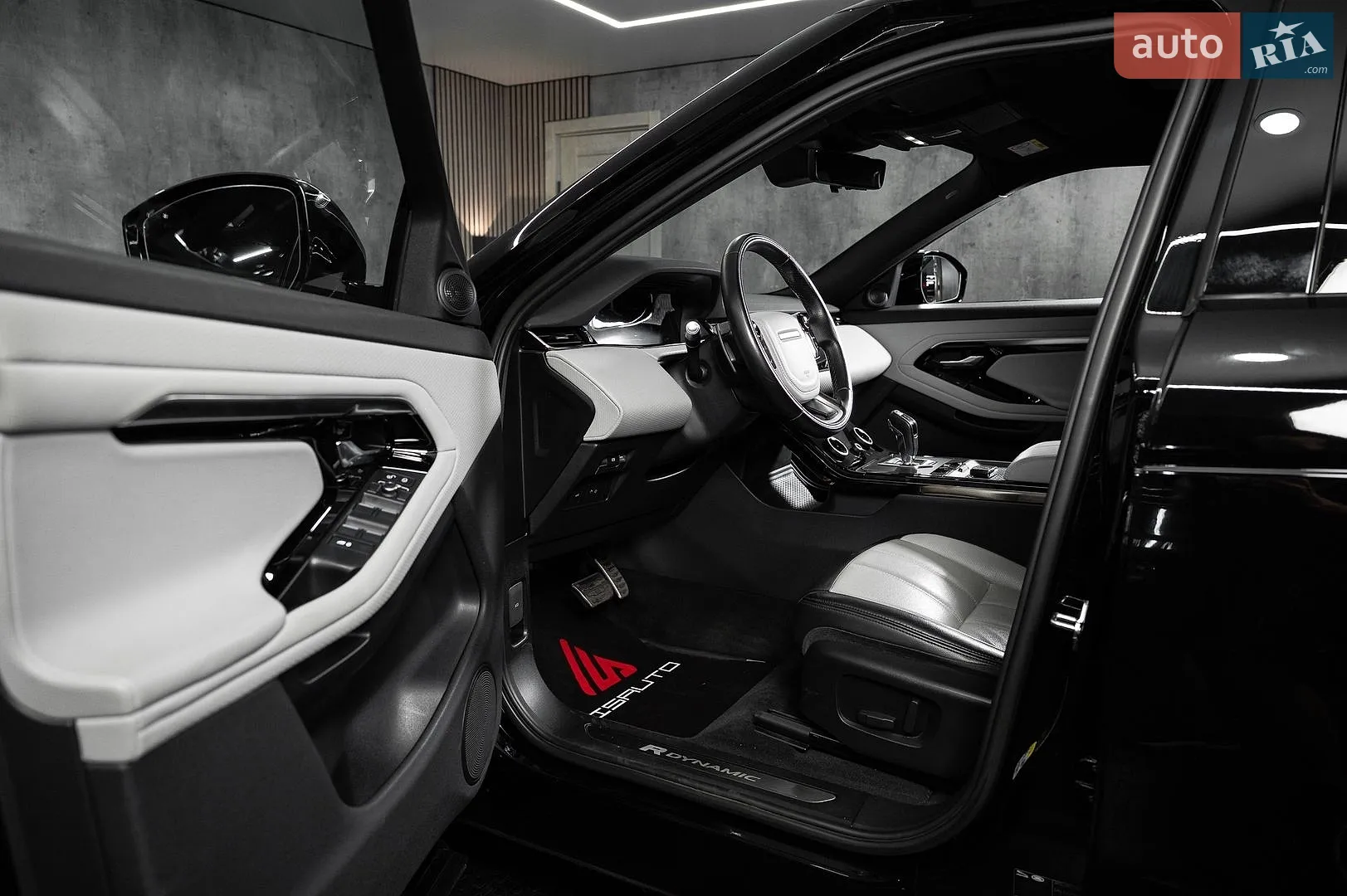 2020 Land Rover Range Rover Evoque - мініатюра 19