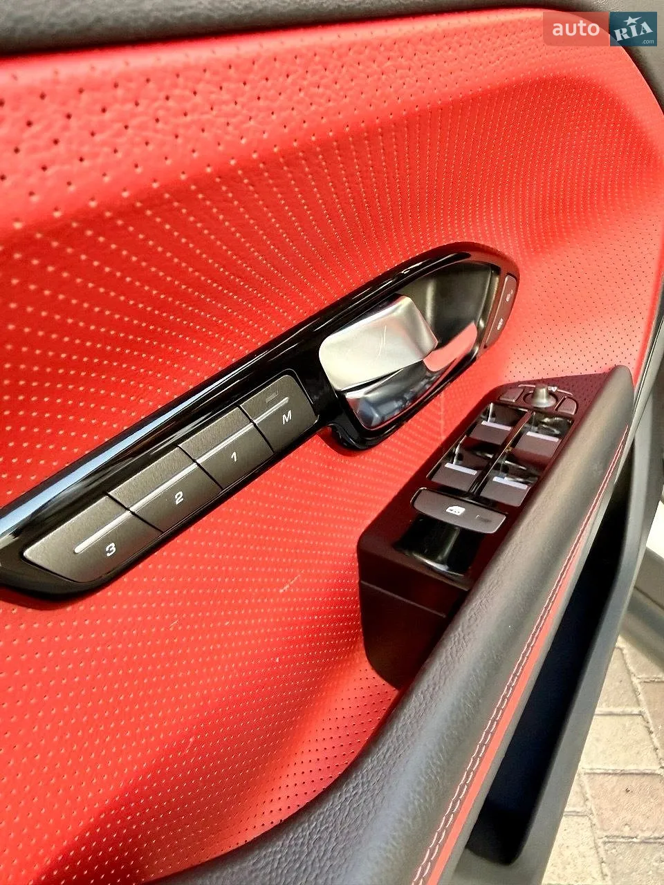 2012 Land Rover Range Rover Evoque - мініатюра 37
