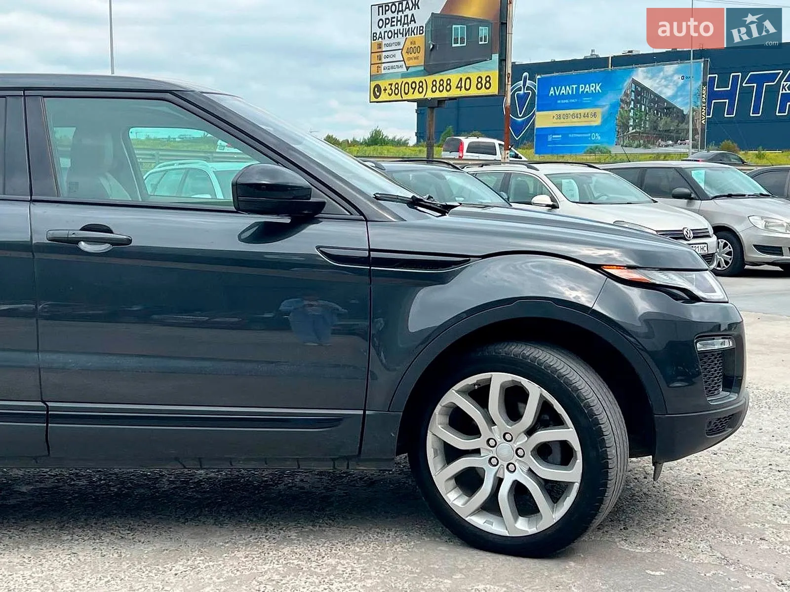 2018 Land Rover Range Rover Evoque - мініатюра 11