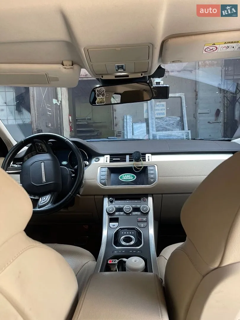 2016 Land Rover Range Rover Evoque - мініатюра 16