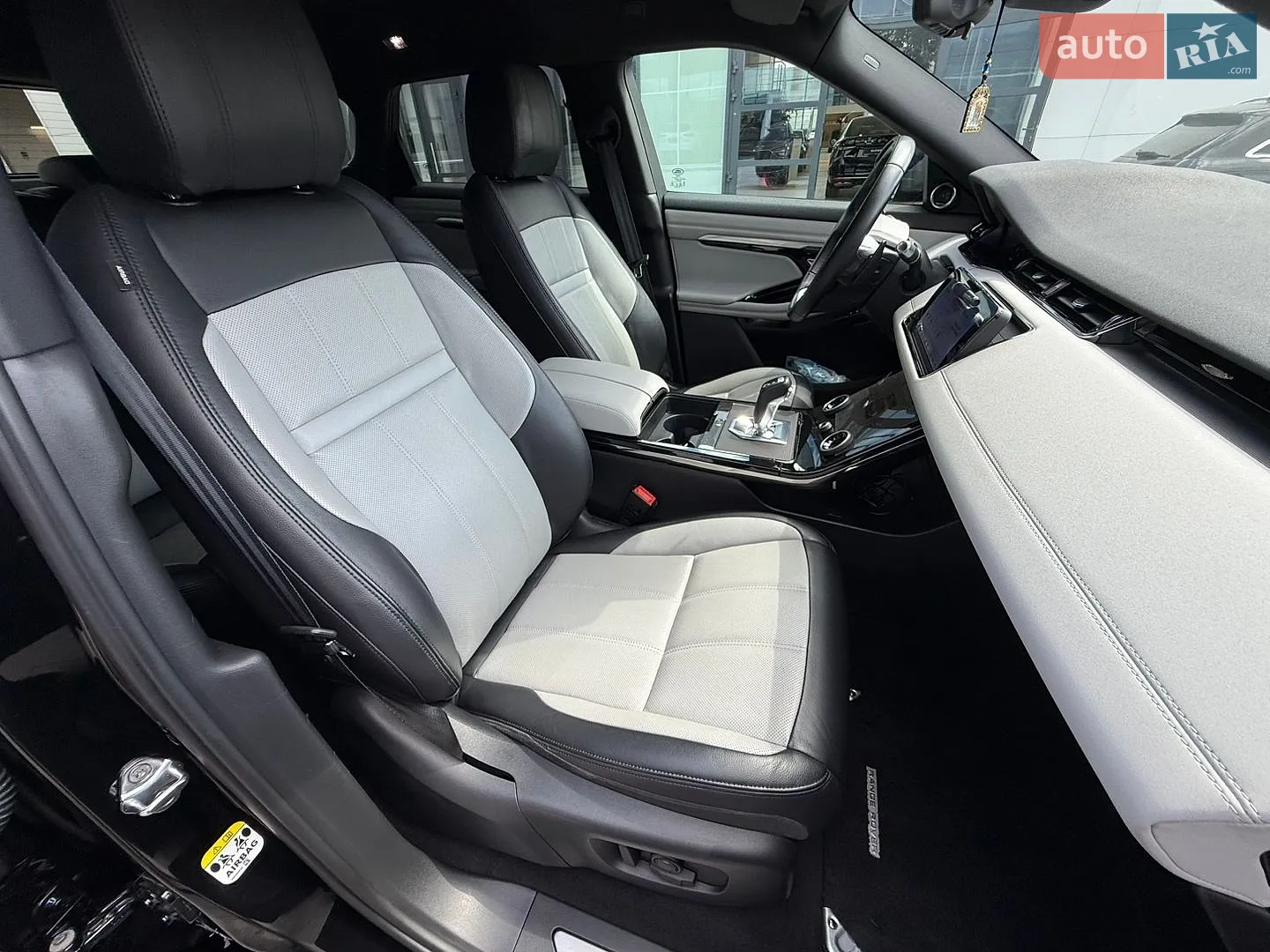 2020 Land Rover Range Rover Evoque - мініатюра 36
