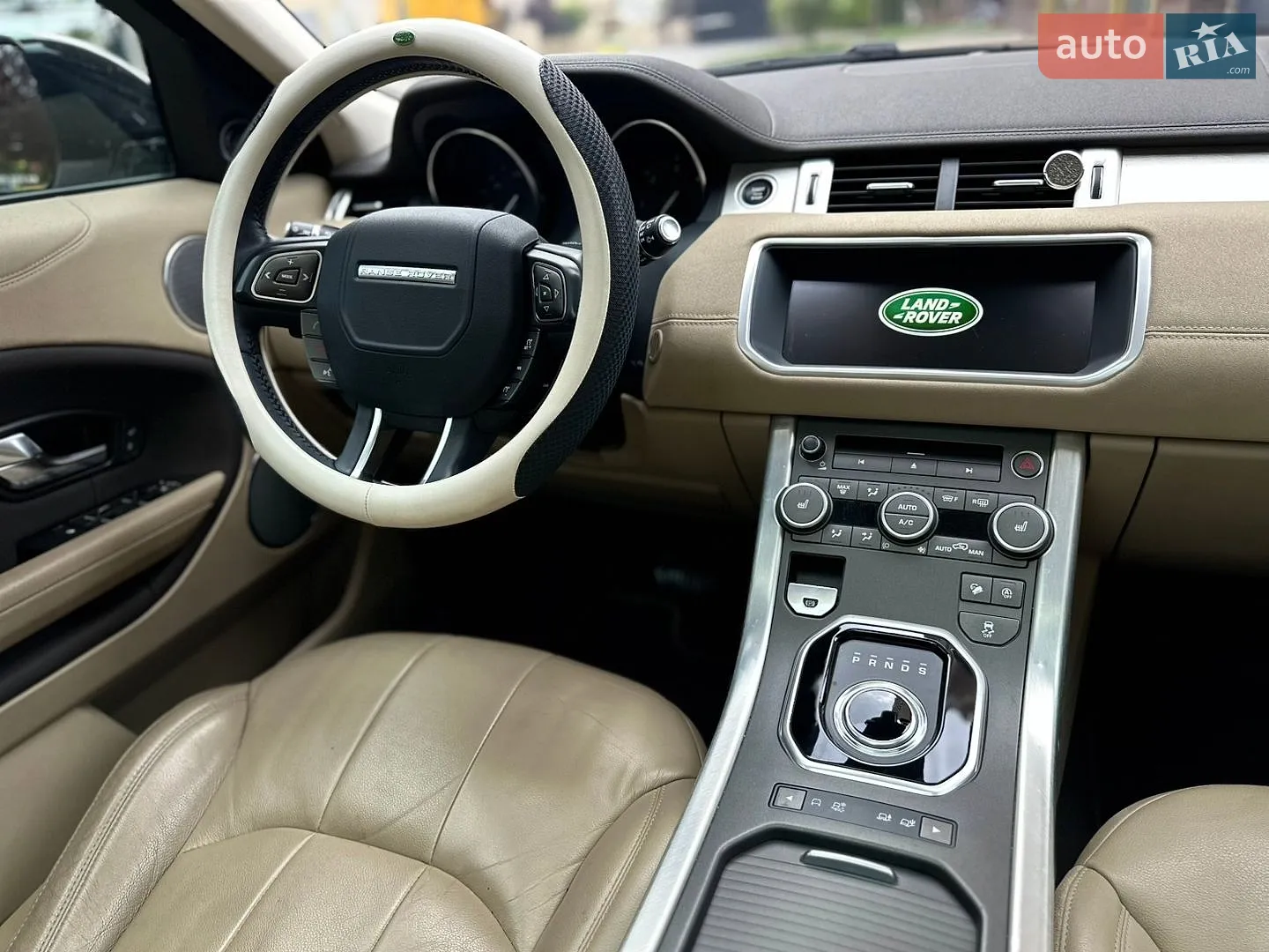 2018 Land Rover Range Rover Evoque - мініатюра 18