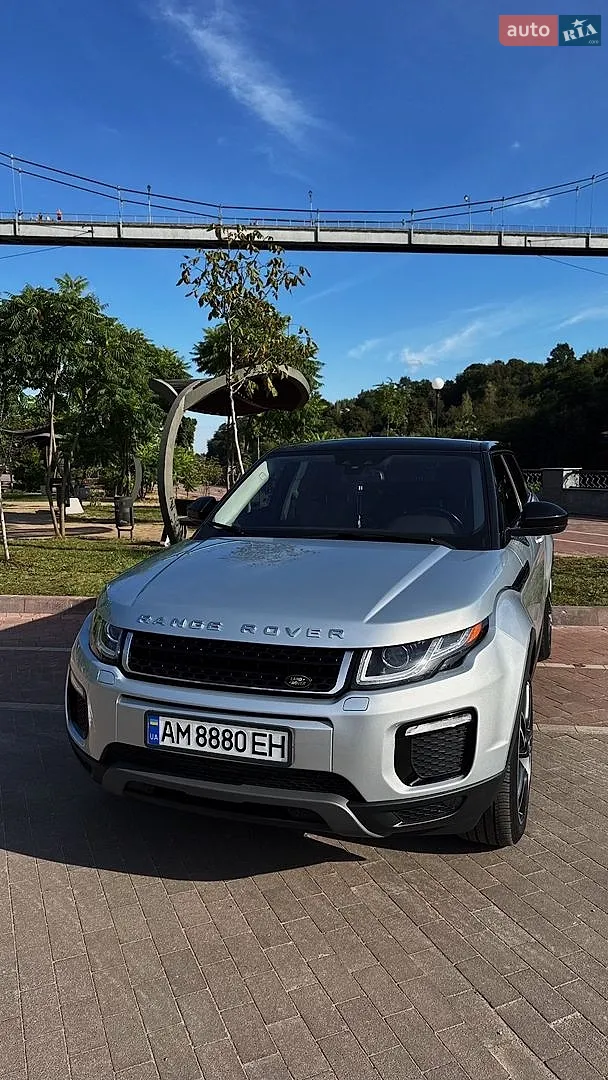 2017 Land Rover Range Rover Evoque - мініатюра 4