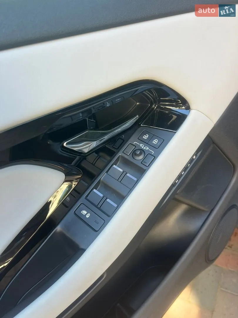 2023 Land Rover Range Rover Evoque - мініатюра 13