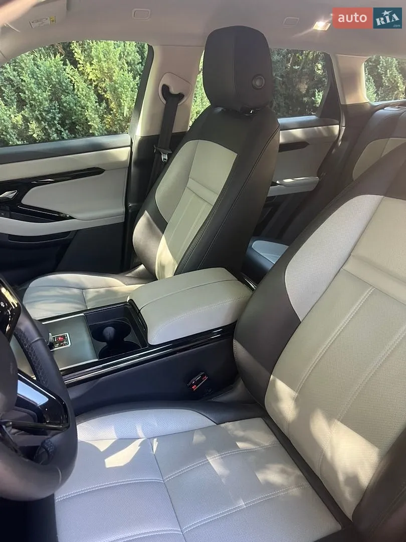 2023 Land Rover Range Rover Evoque - мініатюра 8