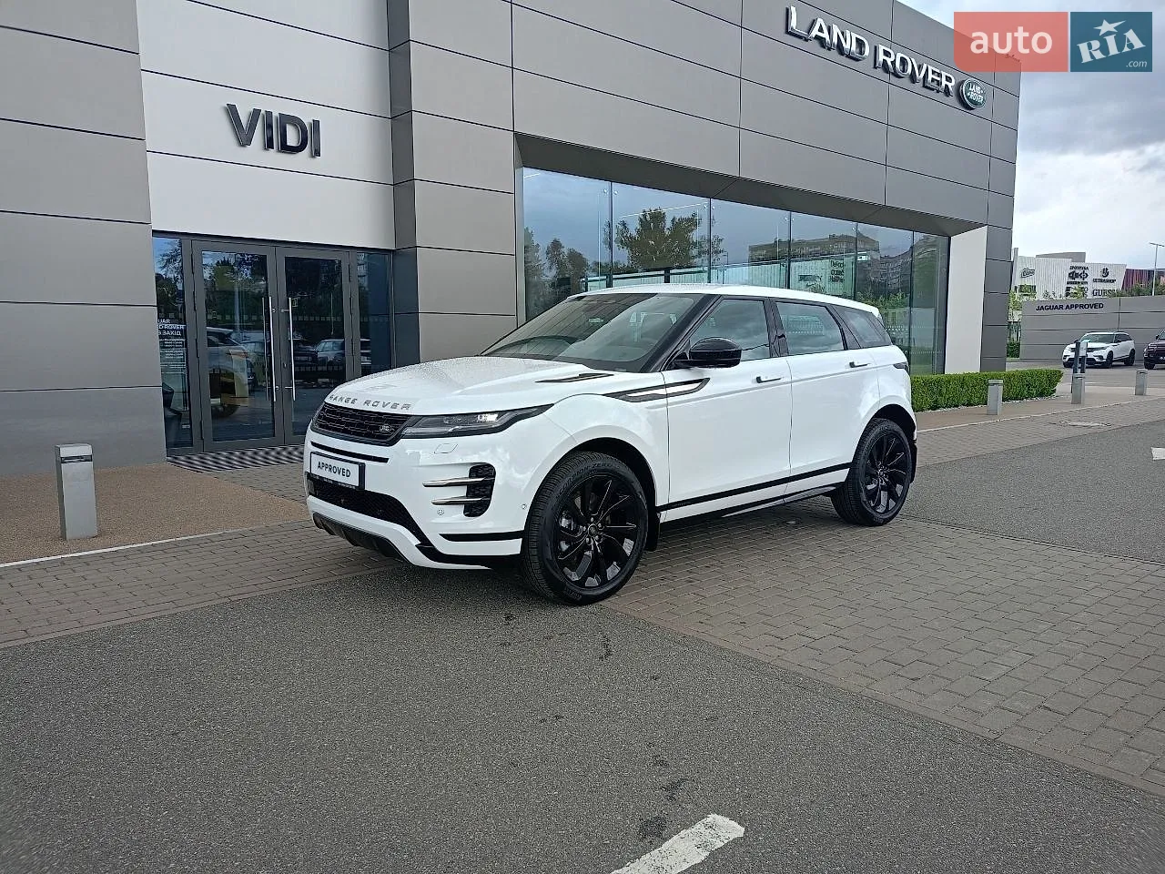 2026 Land Rover Range Rover Evoque - мініатюра 6