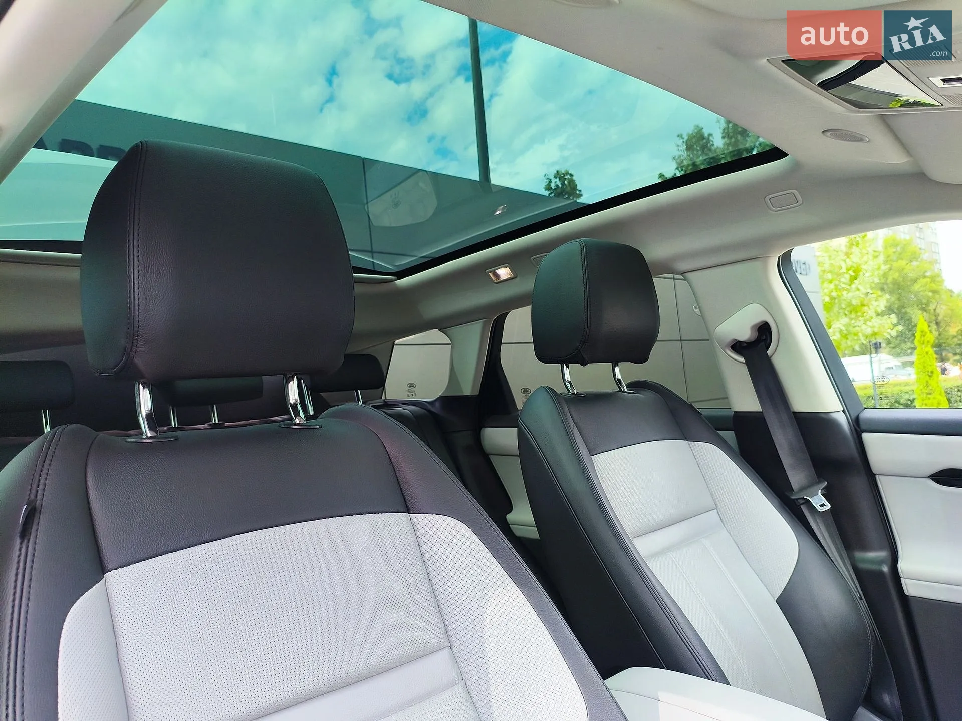 2024 Land Rover Range Rover Evoque - мініатюра 49