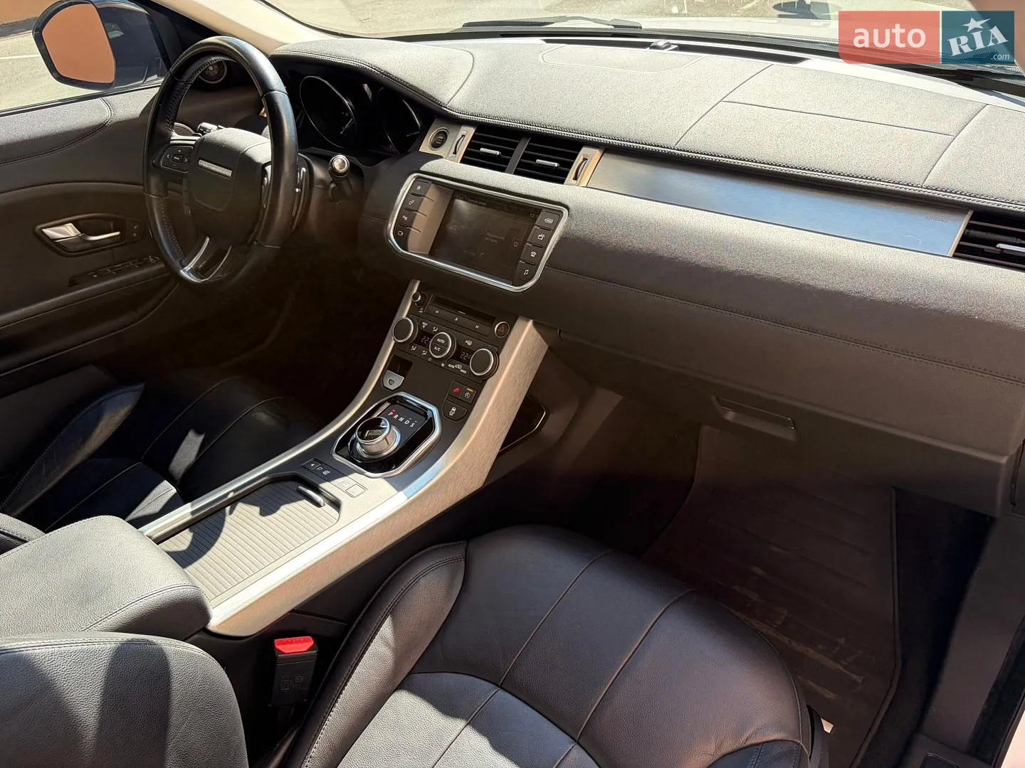 2015 Land Rover Range Rover Evoque - мініатюра 26