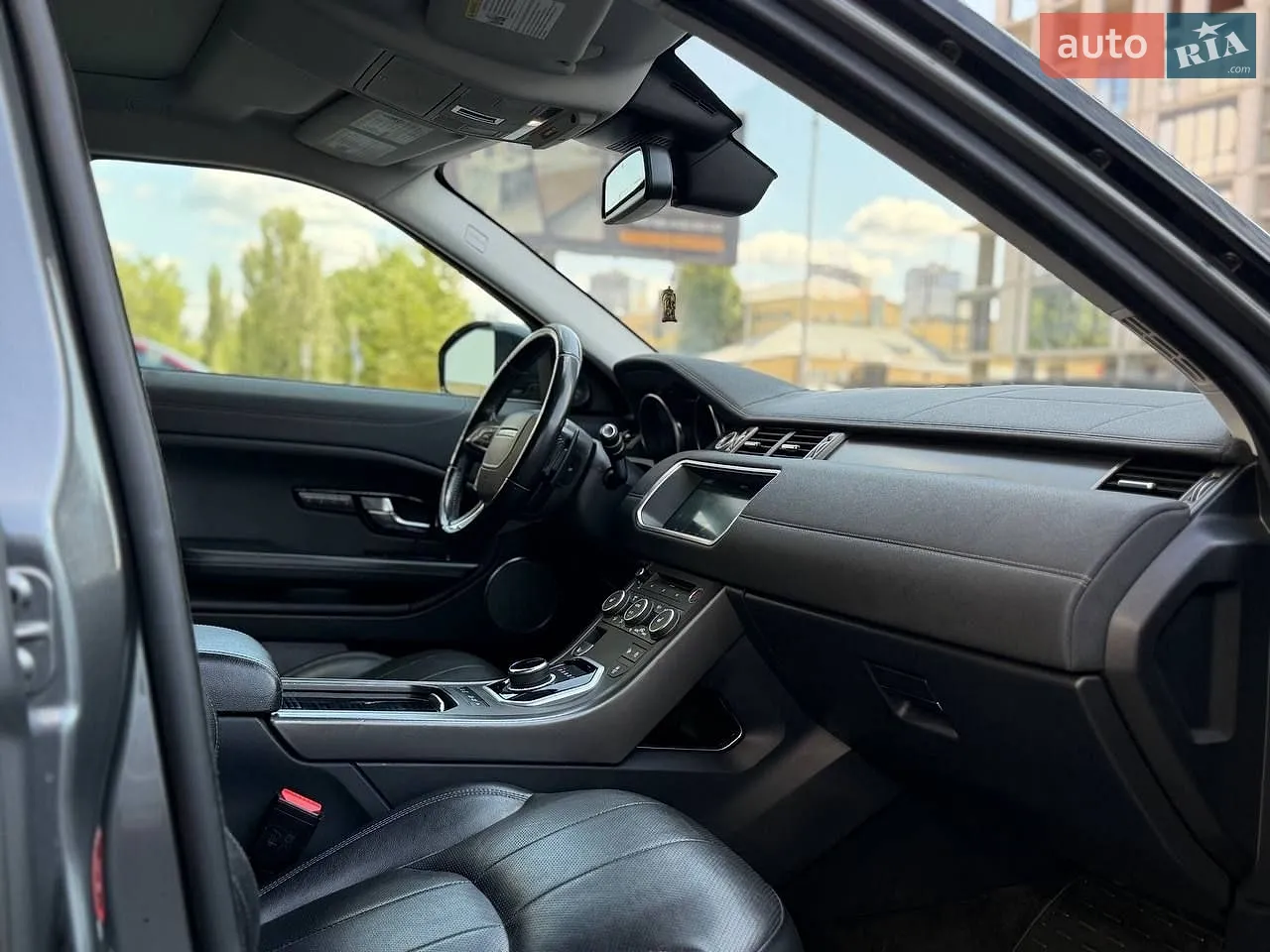 2018 Land Rover Range Rover Evoque - мініатюра 15