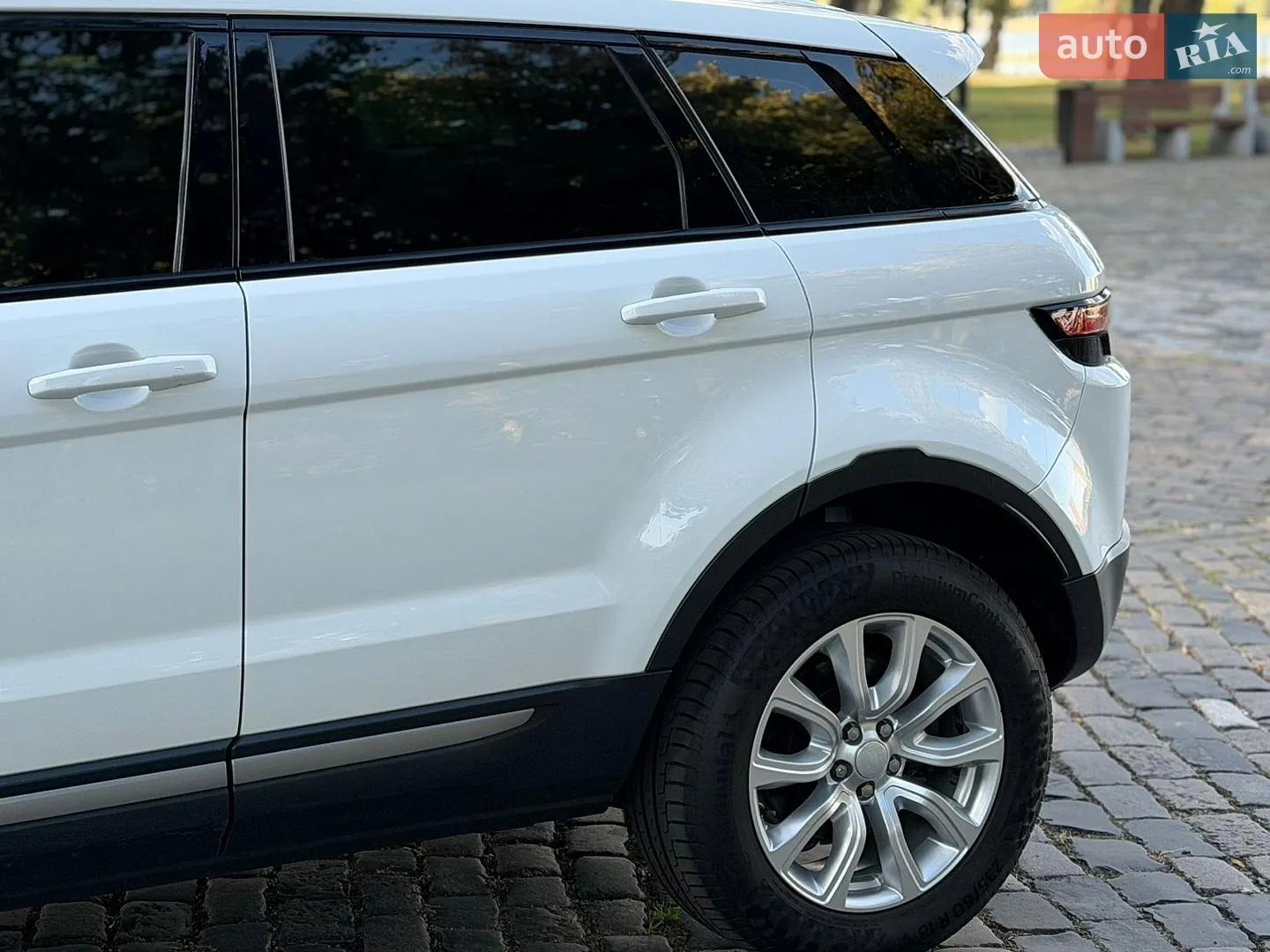 2018 Land Rover Range Rover Evoque - мініатюра 26