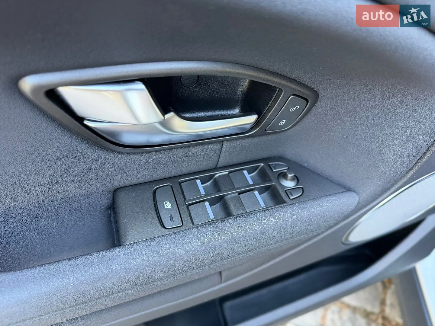 2018 Land Rover Range Rover Evoque - мініатюра 41