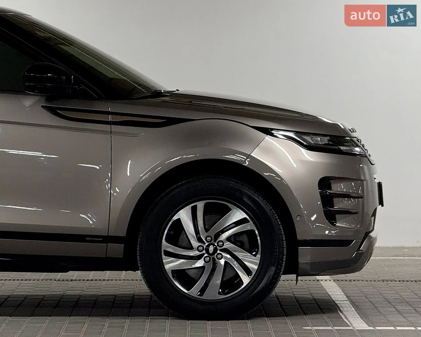 2020 Land Rover Range Rover Evoque - мініатюра 13