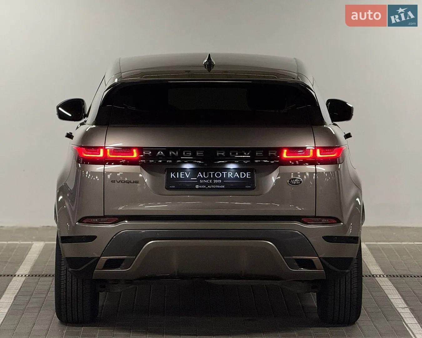 2020 Land Rover Range Rover Evoque - мініатюра 15