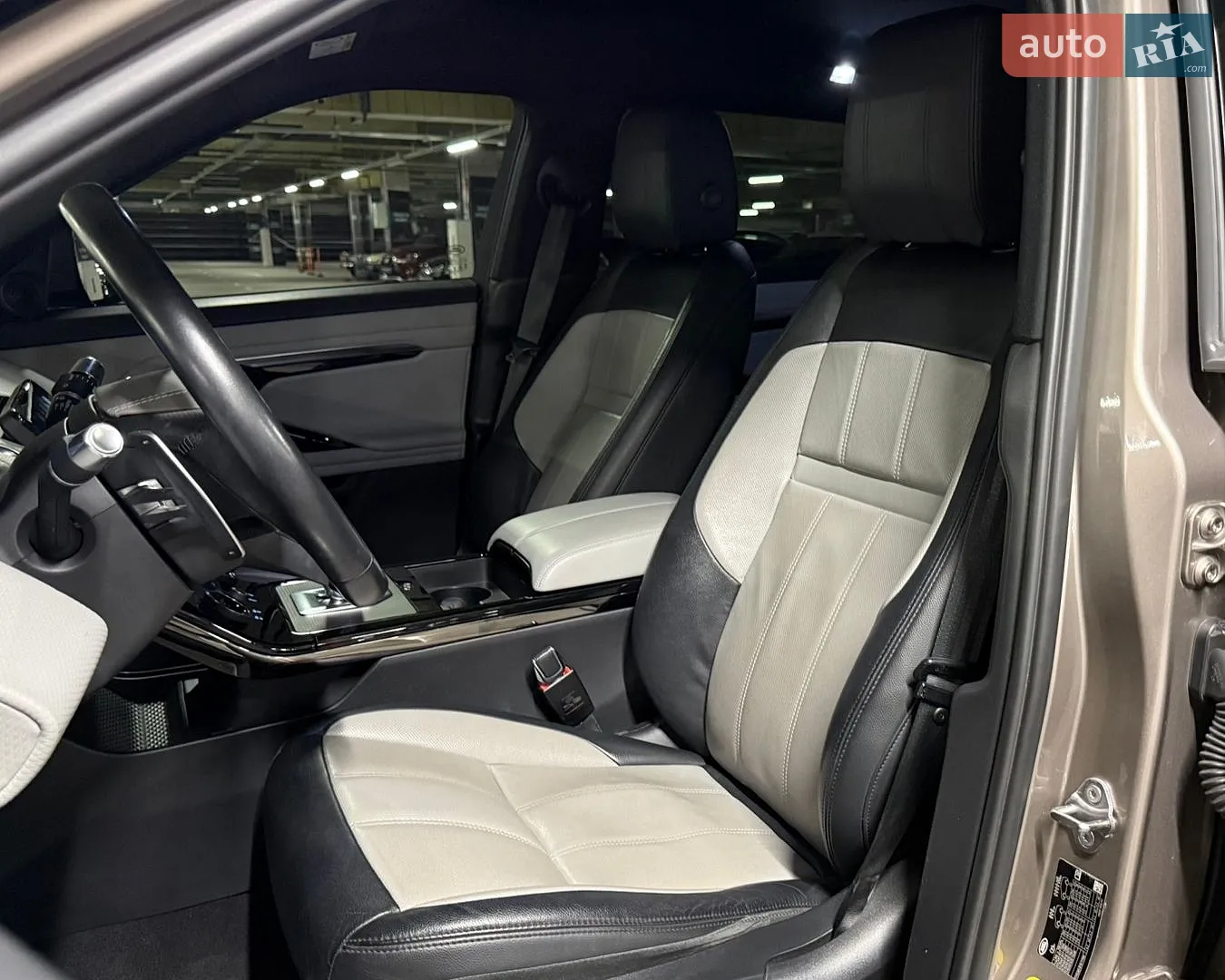 2020 Land Rover Range Rover Evoque - мініатюра 30