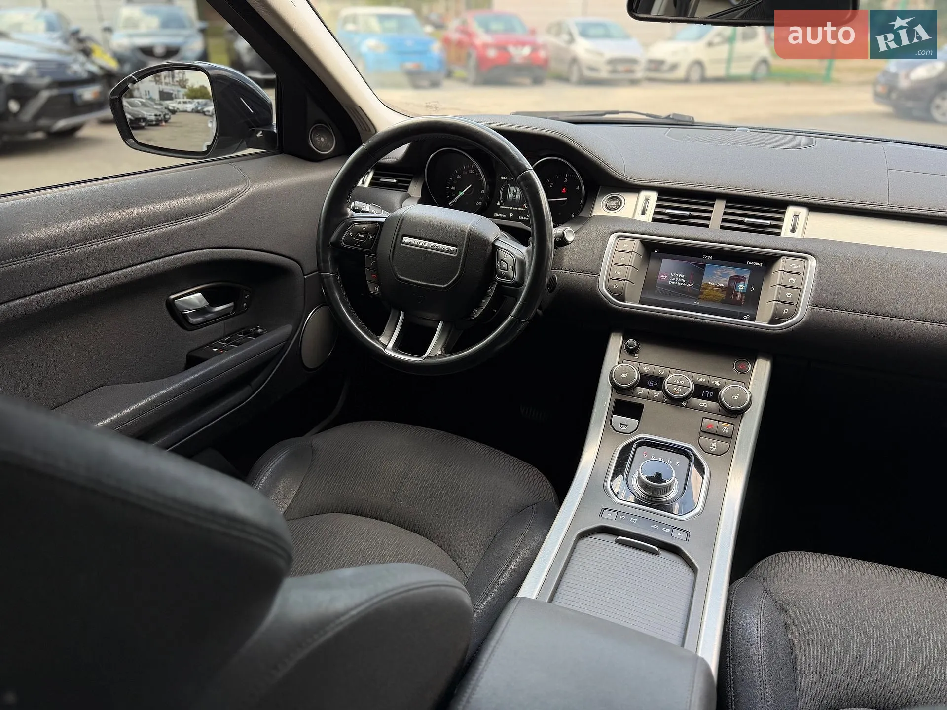 2015 Land Rover Range Rover Evoque - мініатюра 31