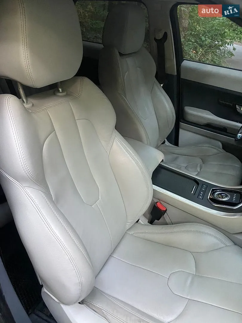 2013 Land Rover Range Rover Evoque - мініатюра 12