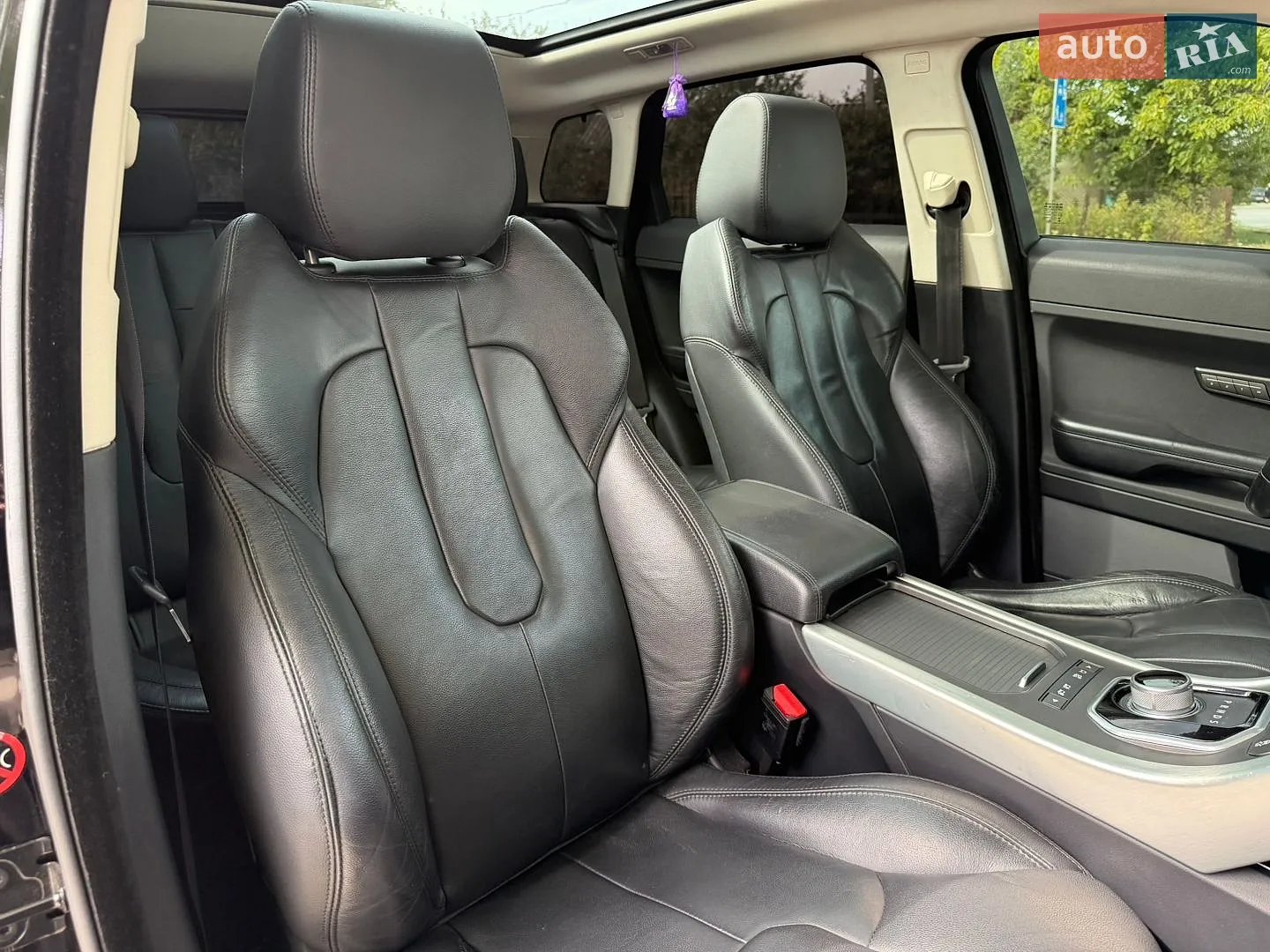 2013 Land Rover Range Rover Evoque - мініатюра 25