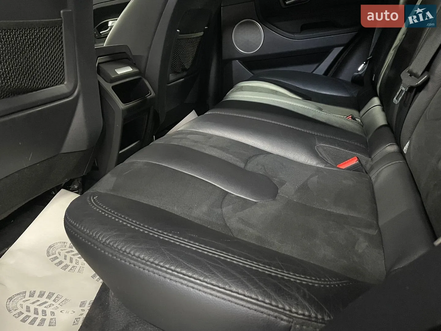 2014 Land Rover Range Rover Evoque - мініатюра 27