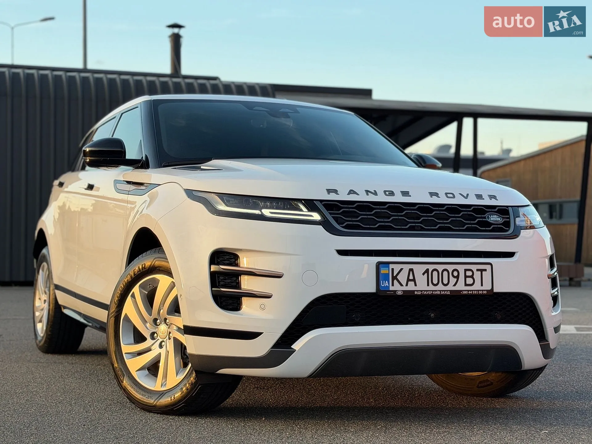 2021 Land Rover Range Rover Evoque - мініатюра 15