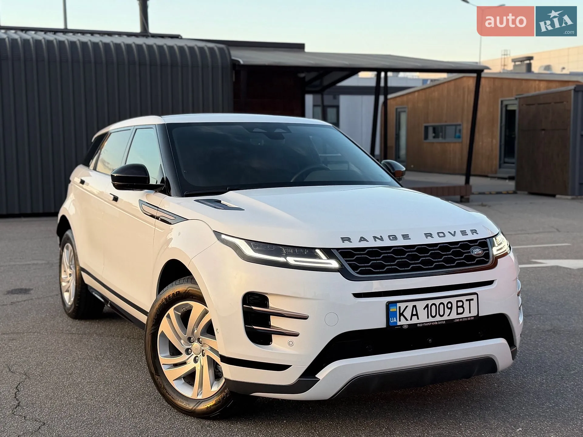 2021 Land Rover Range Rover Evoque - мініатюра 19