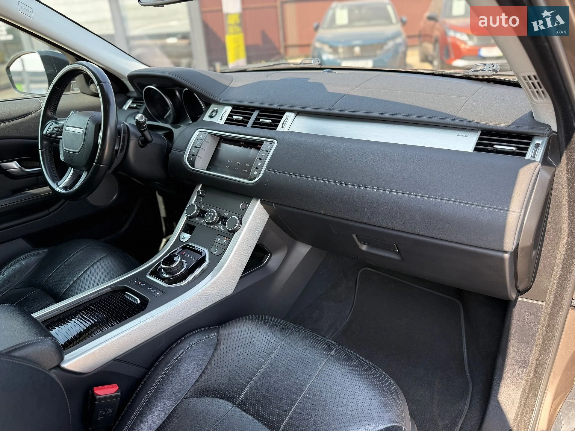 2017 Land Rover Range Rover Evoque - мініатюра 12