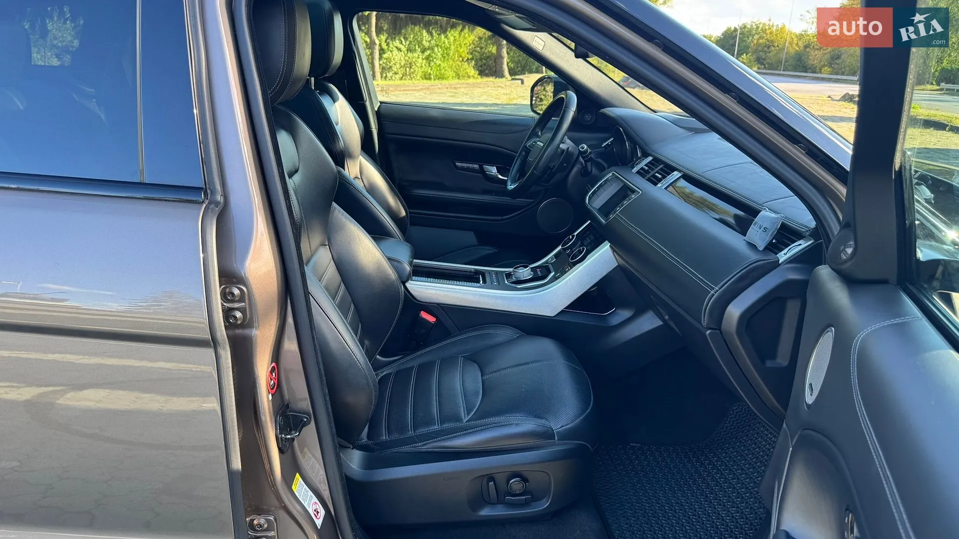 2015 Land Rover Range Rover Evoque - мініатюра 74