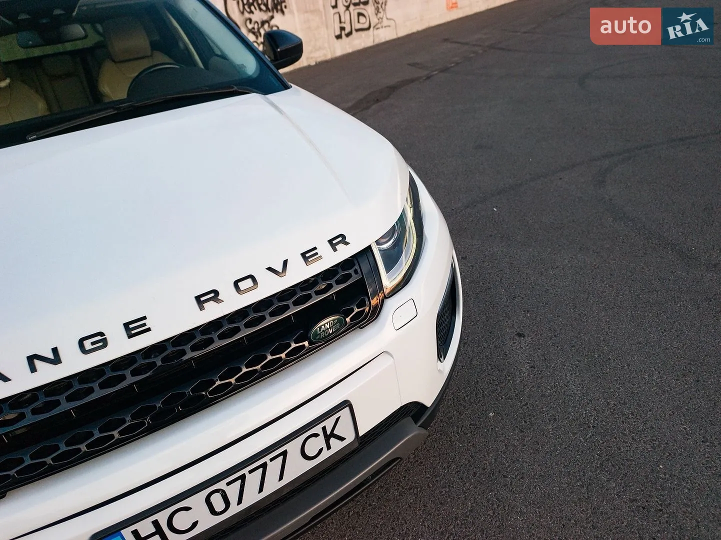 2018 Land Rover Range Rover Evoque - мініатюра 2